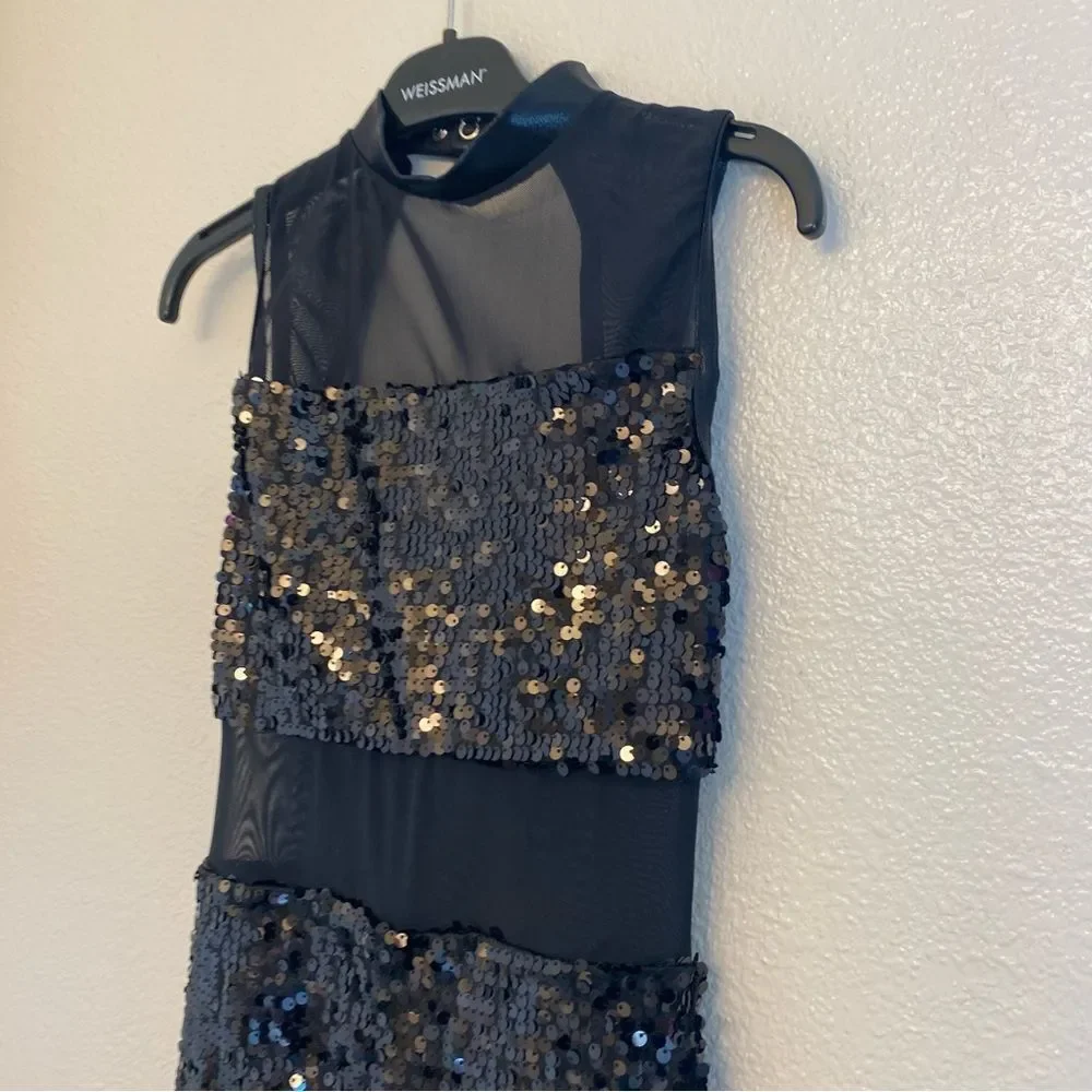 Weissman sequin crop